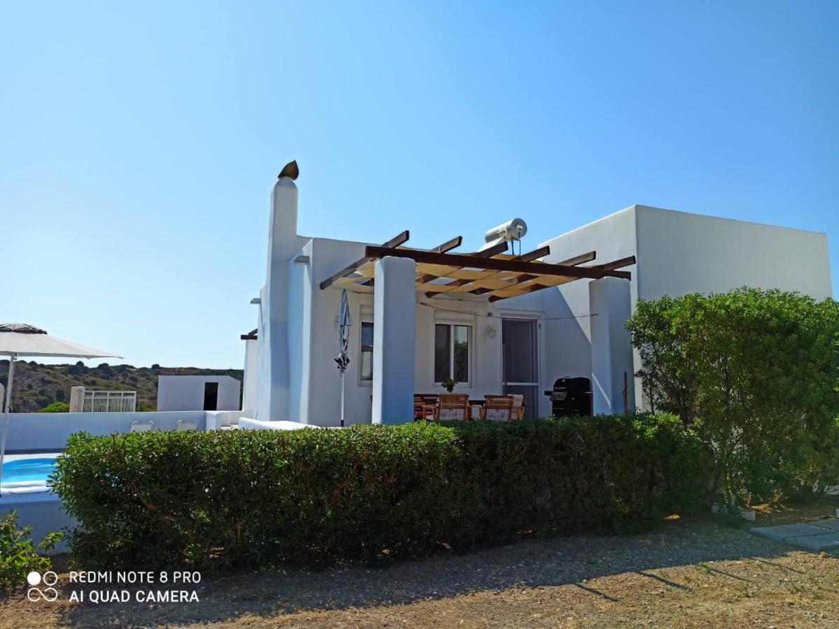 Sea Breeze Villa Lakhania Ngoại thất bức ảnh