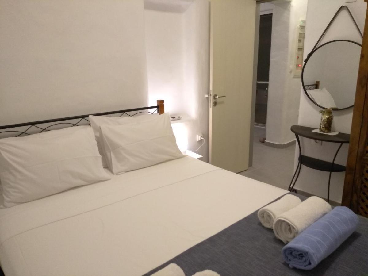 Sea Breeze Villa Lakhania Ngoại thất bức ảnh