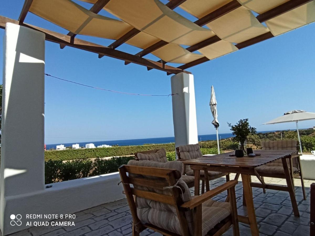 Sea Breeze Villa Lakhania Ngoại thất bức ảnh