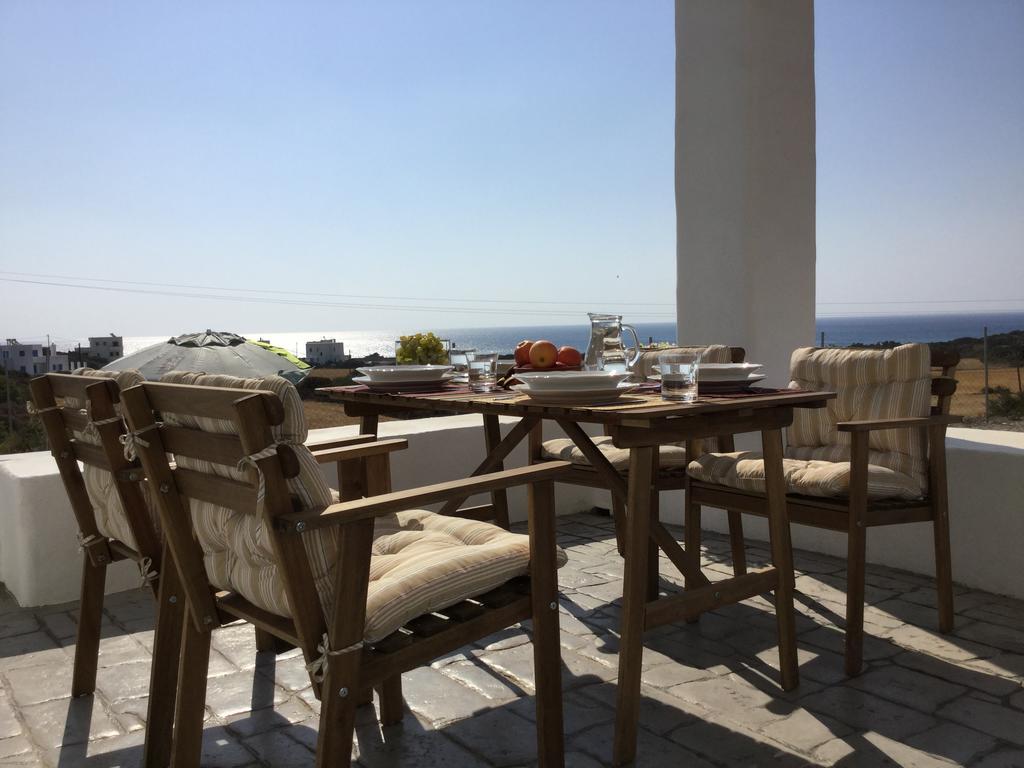 Sea Breeze Villa Lakhania Ngoại thất bức ảnh